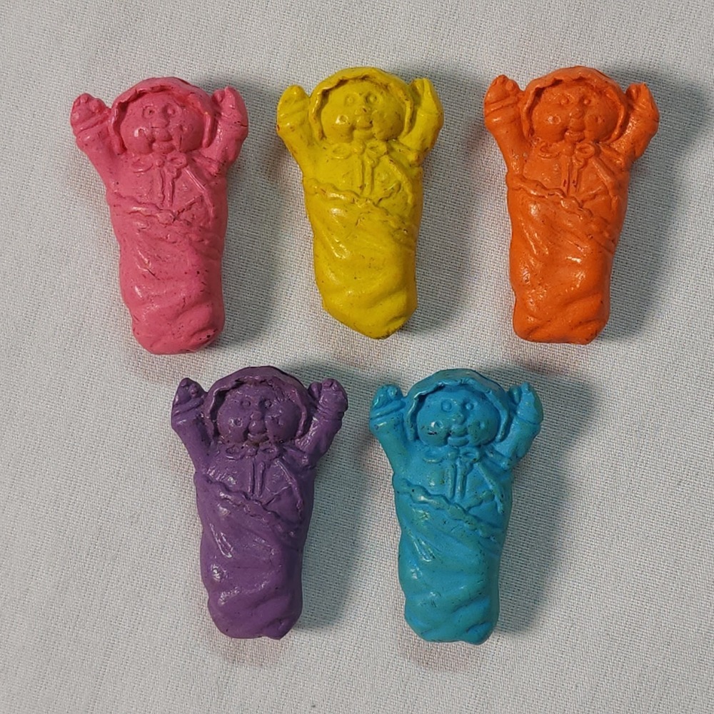 Vintage 1984 Cabbage Patch Kids Character Crayons Lot of 5 Retro Babies 1.5 Inch